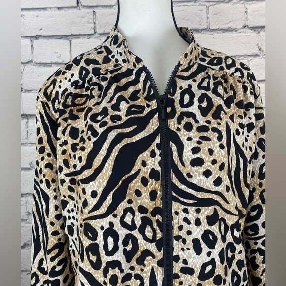 Chicos Animal Print Leopard Cheeth Bomber Jacket size Large Chicos size 2 - Picture 2 of 11